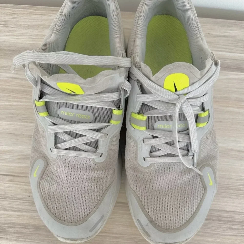 Nike React Miler Grey‎ Fog Volt size 10